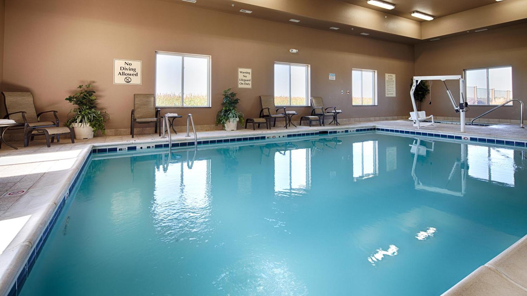 Best Western Plus Carousel & 3* Burlington