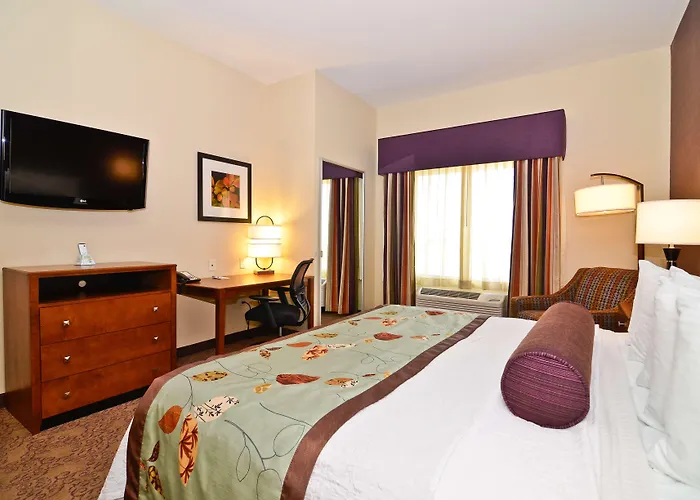 Best Western Plus Carousel Inn & Suites Burlington